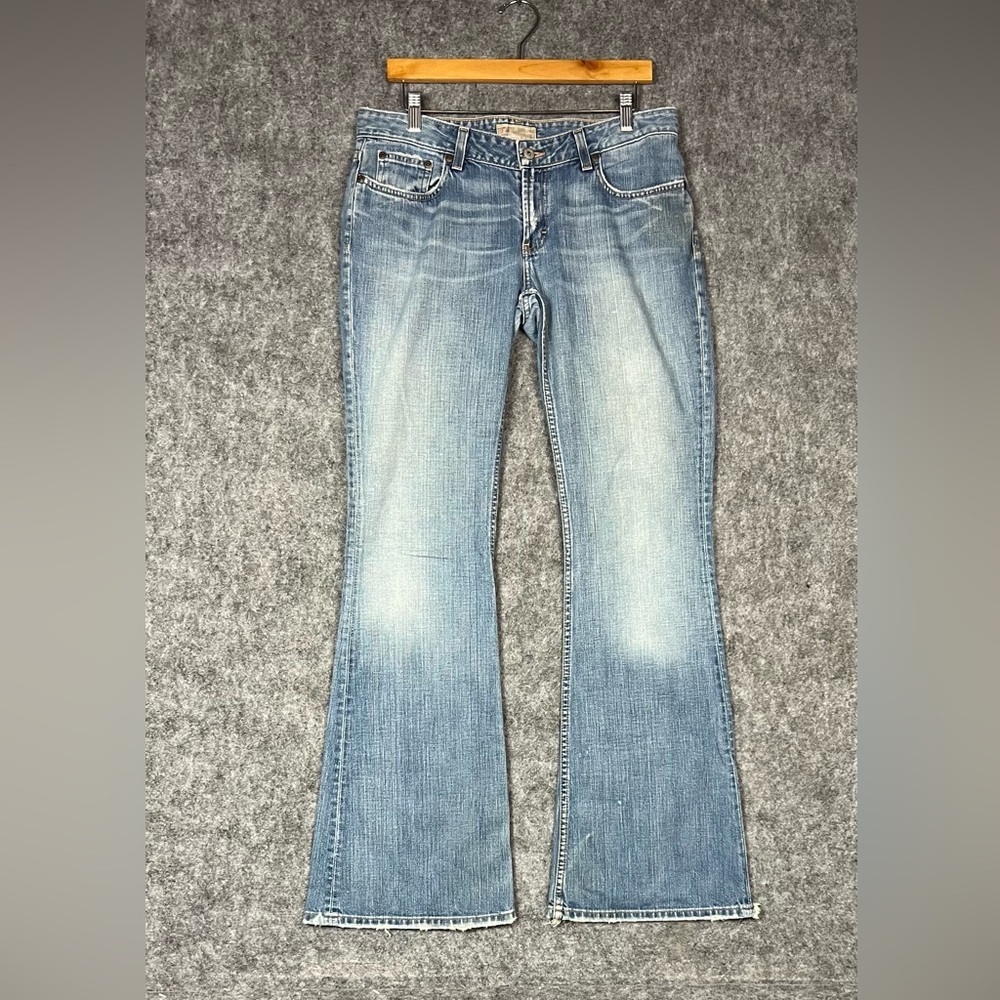 Vintage BKE Light Blue Flare Wide Leg Jeans Women’s Size 31x35 Denim Jeans